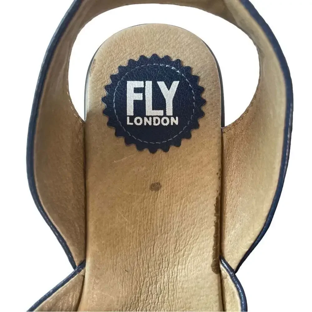 Fly London Womens Ynes Wedge Sandals Perforated Leather Comfort EU 37